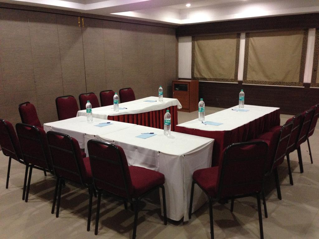 Hotel Thulashi Park Chennai Luaran gambar